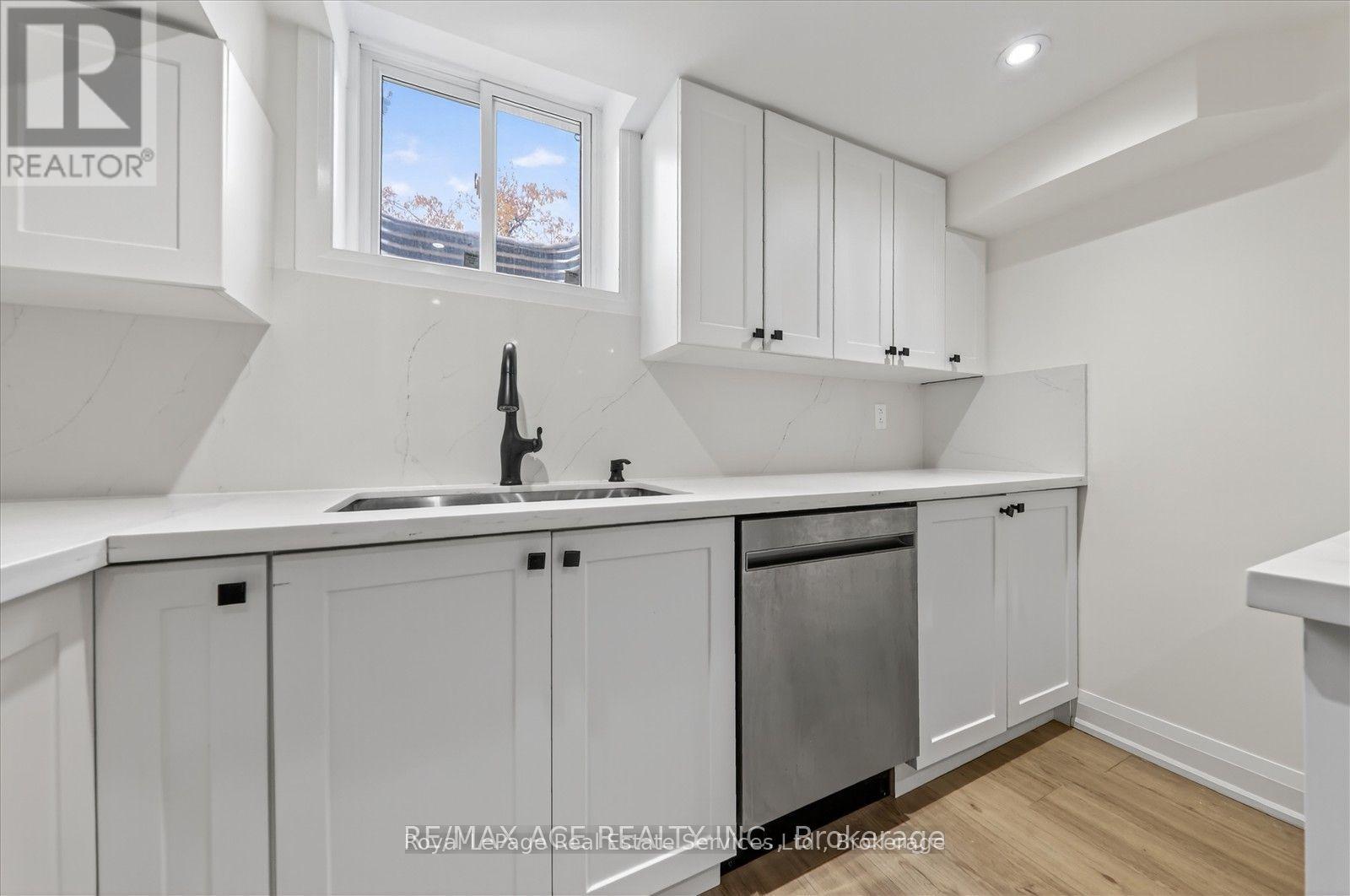 100 Brimwood Drive, Toronto, Ontario  M1V 1C2 - Photo 28 - E12980084