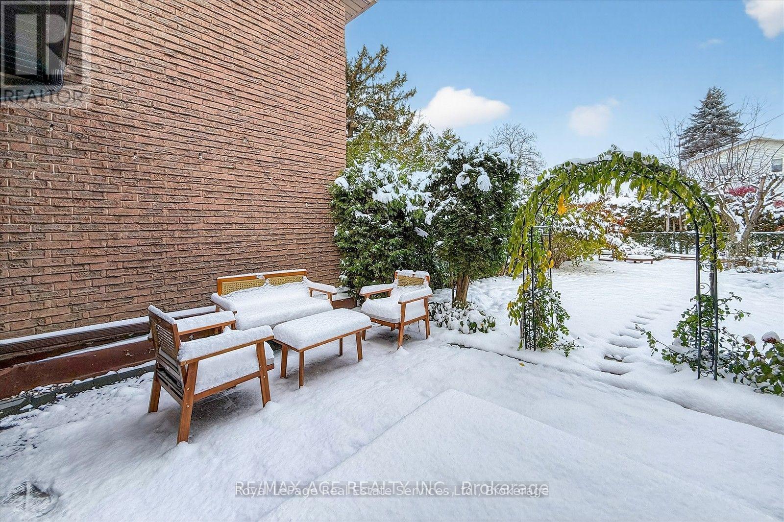 100 Brimwood Drive, Toronto, Ontario  M1V 1C2 - Photo 36 - E12980084