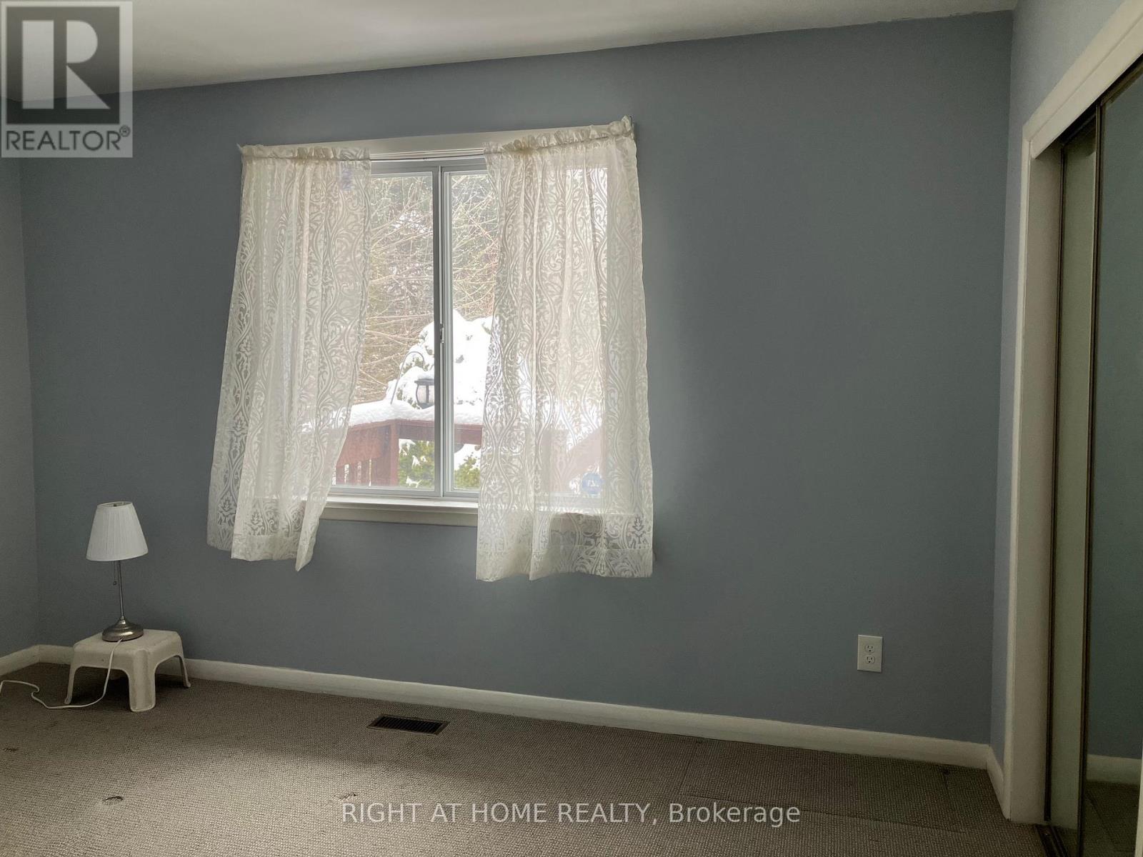 29 Rowatson Road, Toronto, Ontario  M1E 1K2 - Photo 8 - E12824486