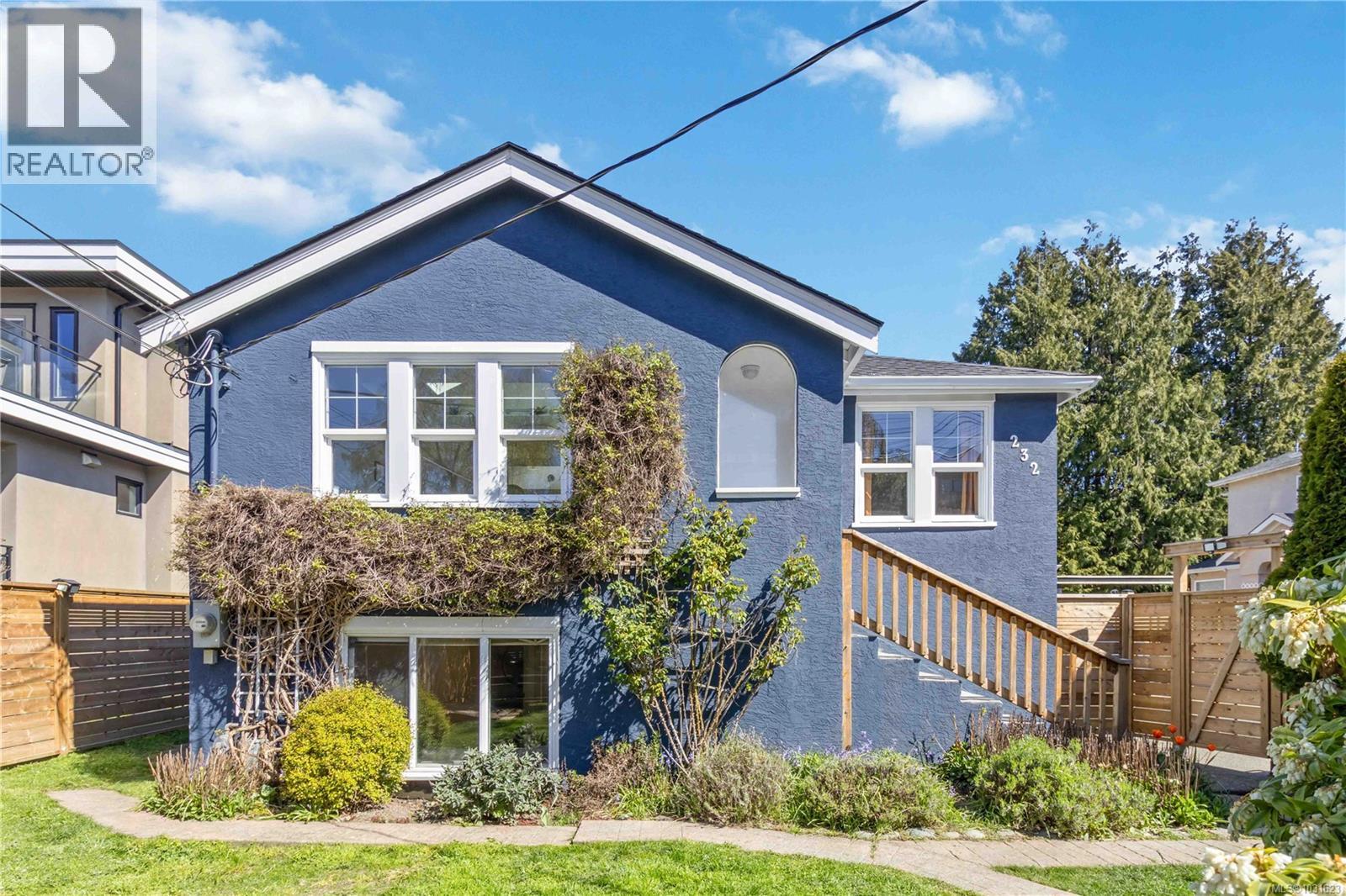 232 Michigan St, Victoria, British Columbia