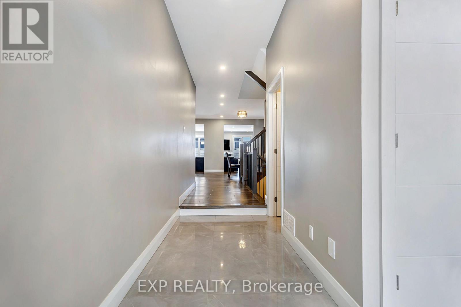 348 Abbeydale Circle, Ottawa, Ontario  K2K 0E9 - Photo 21 - X12937496