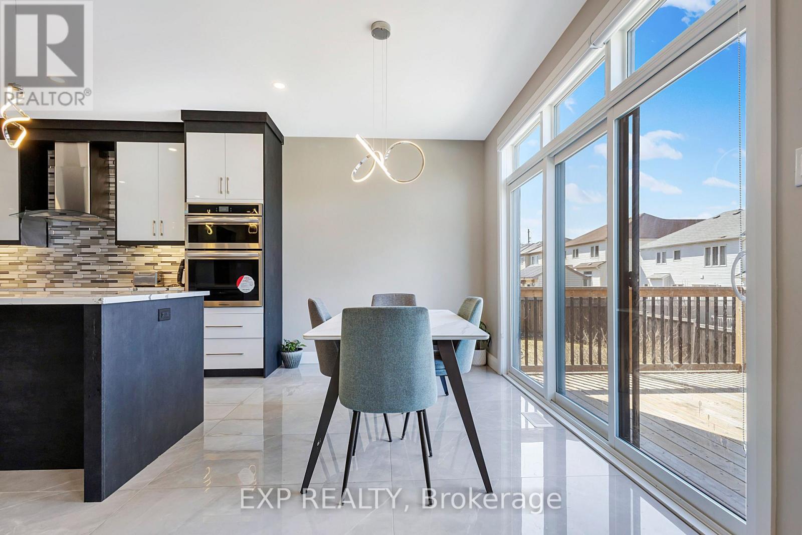 348 Abbeydale Circle, Ottawa, Ontario  K2K 0E9 - Photo 26 - X12937496