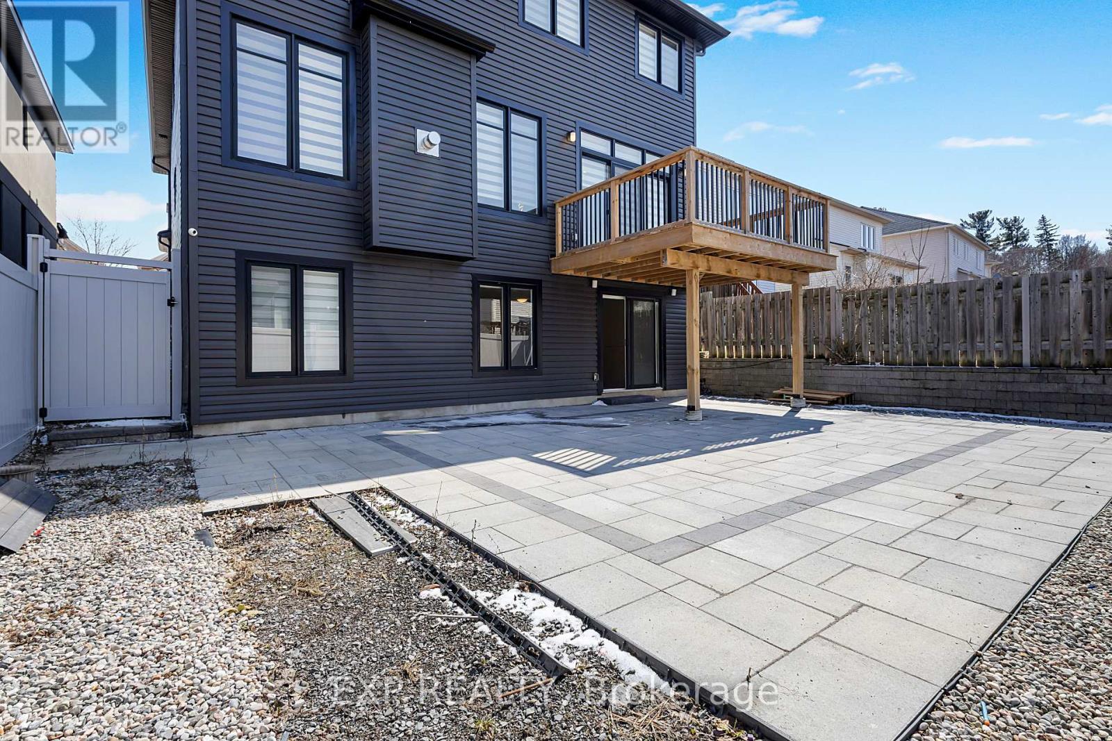 348 Abbeydale Circle, Ottawa, Ontario  K2K 0E9 - Photo 45 - X12937496