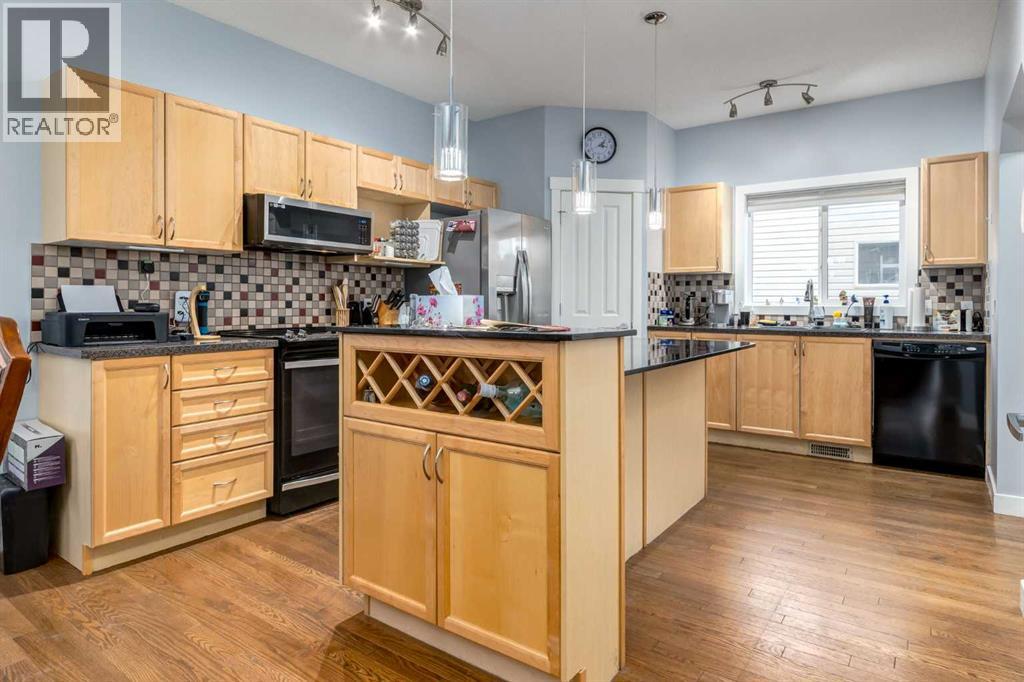 216 Silverado Range Close Sw, Calgary, Alberta  T2X 0C1 - Photo 3 - A2295136