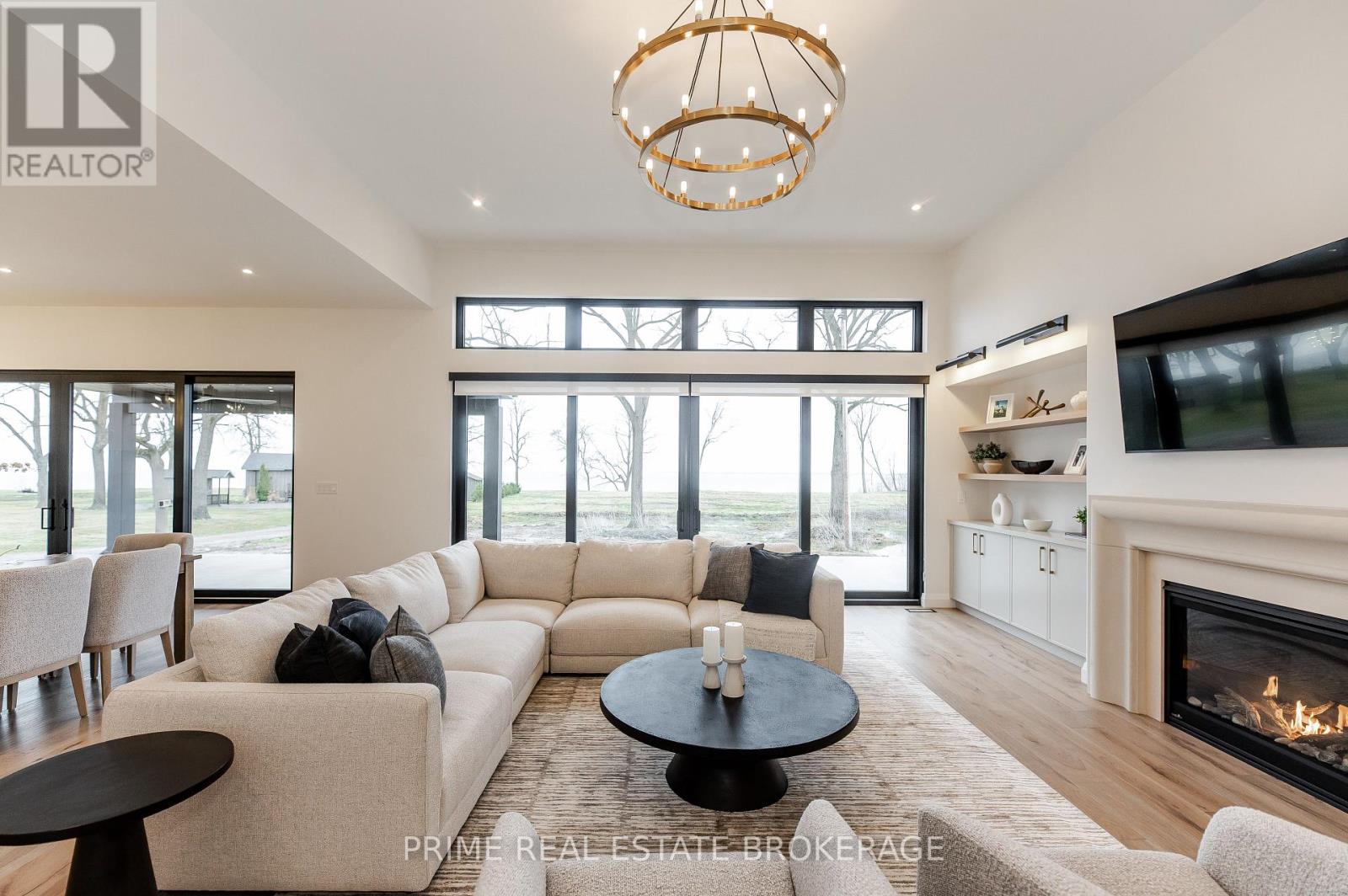 9 Black Walnut Drive, Norfolk, Ontario  N0E 1P0 - Photo 10 - X12980136