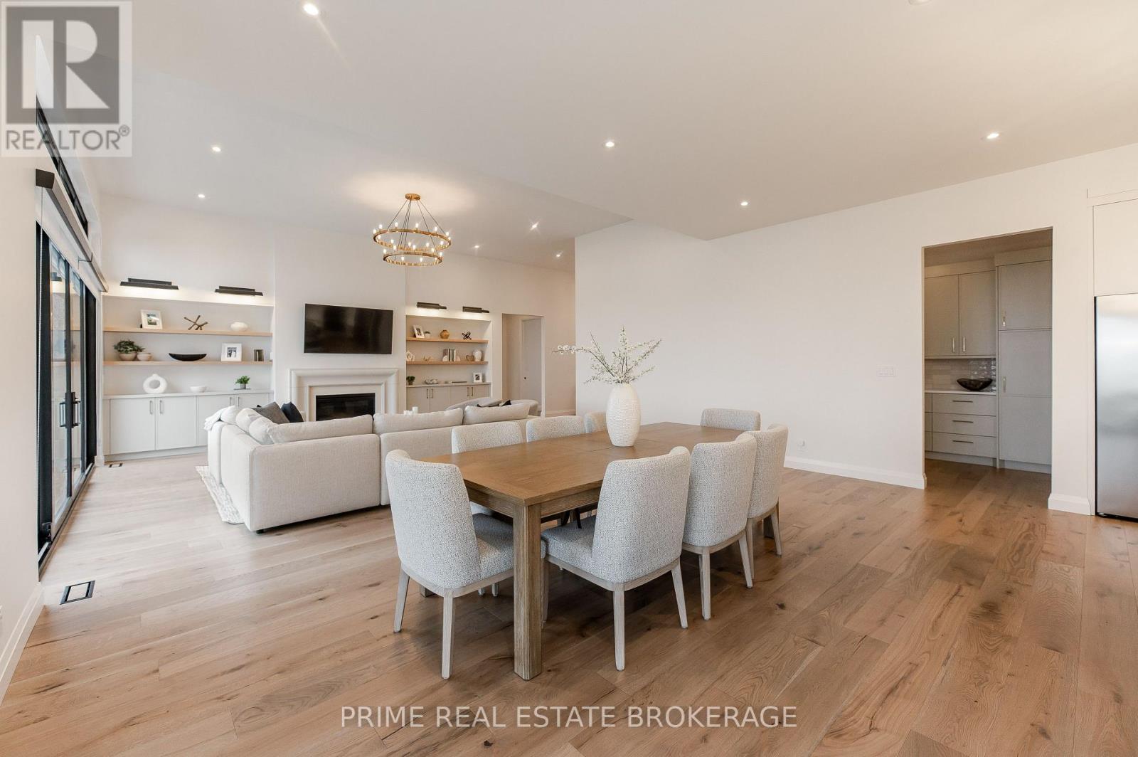 9 Black Walnut Drive, Norfolk, Ontario  N0E 1P0 - Photo 14 - X12980136