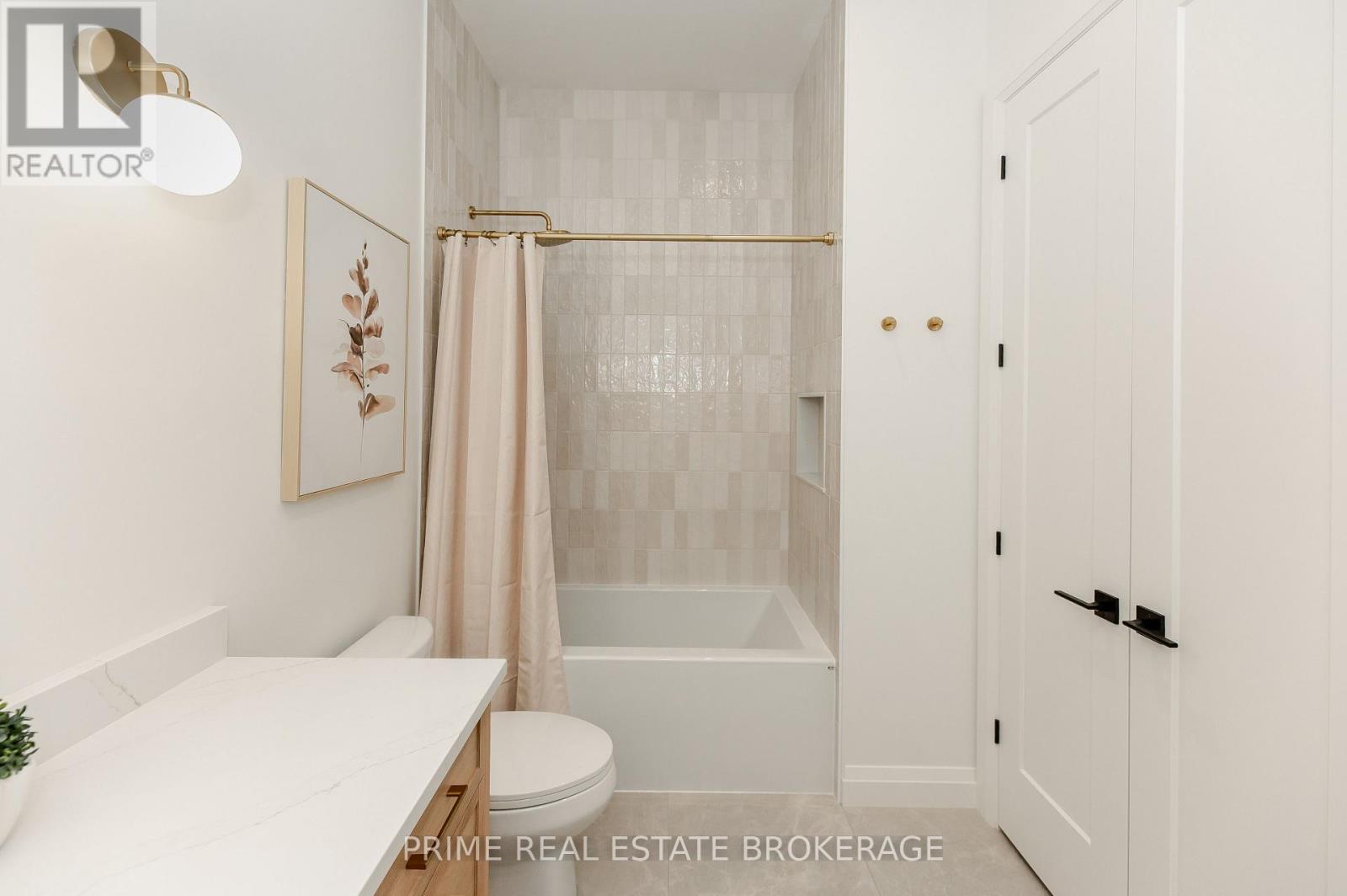 9 Black Walnut Drive, Norfolk, Ontario  N0E 1P0 - Photo 30 - X12980136