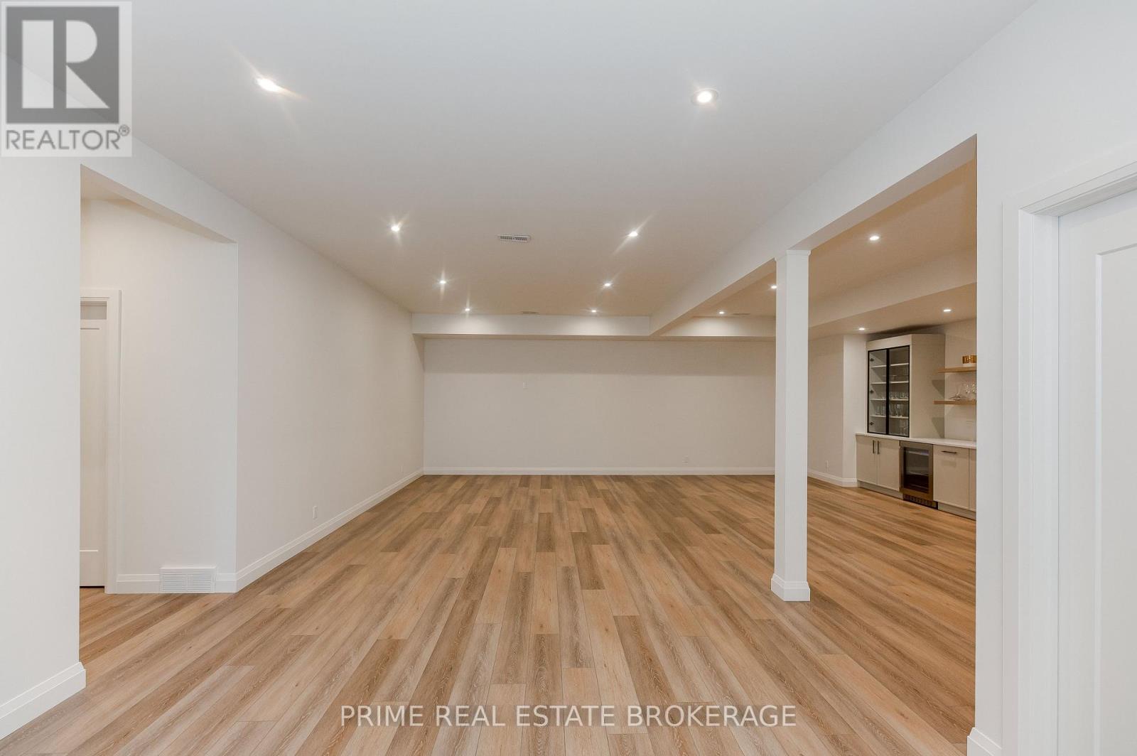 9 Black Walnut Drive, Norfolk, Ontario  N0E 1P0 - Photo 33 - X12980136