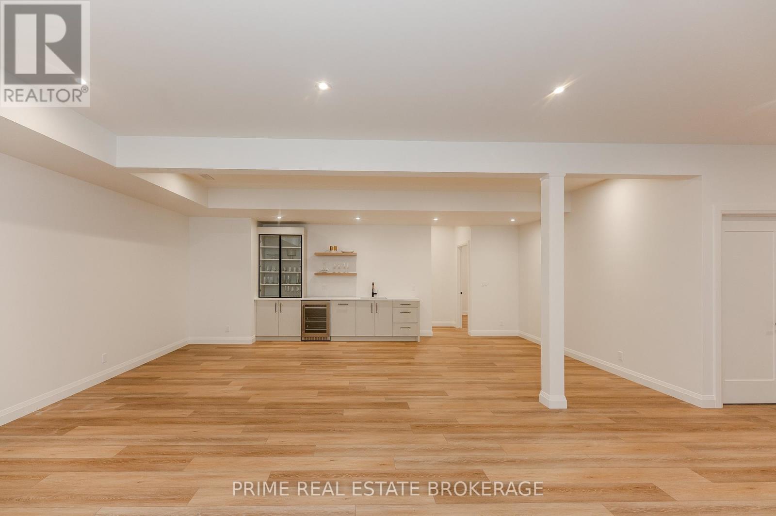 9 Black Walnut Drive, Norfolk, Ontario  N0E 1P0 - Photo 34 - X12980136