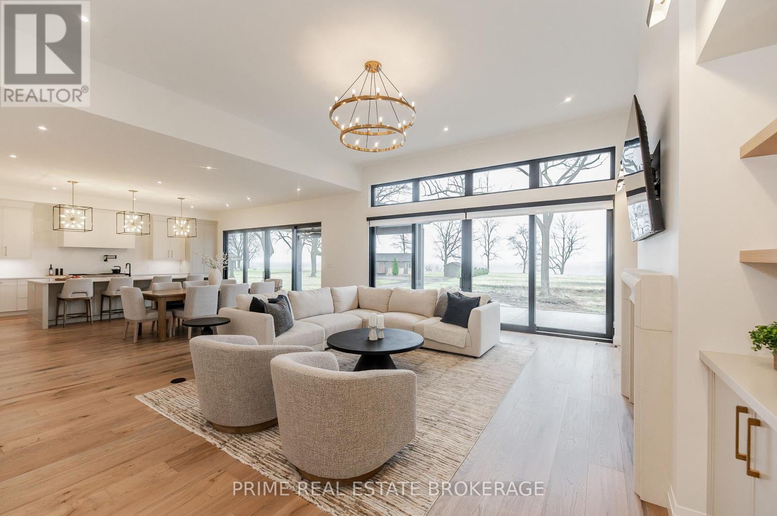 9 Black Walnut Drive, Norfolk, Ontario  N0E 1P0 - Photo 6 - X12980136