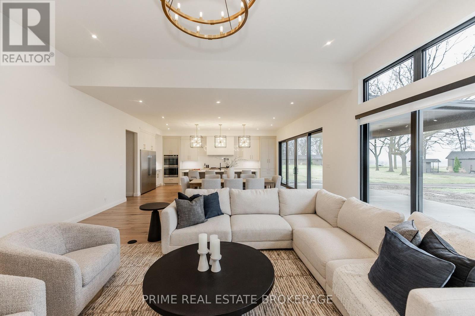 9 Black Walnut Drive, Norfolk, Ontario  N0E 1P0 - Photo 7 - X12980136