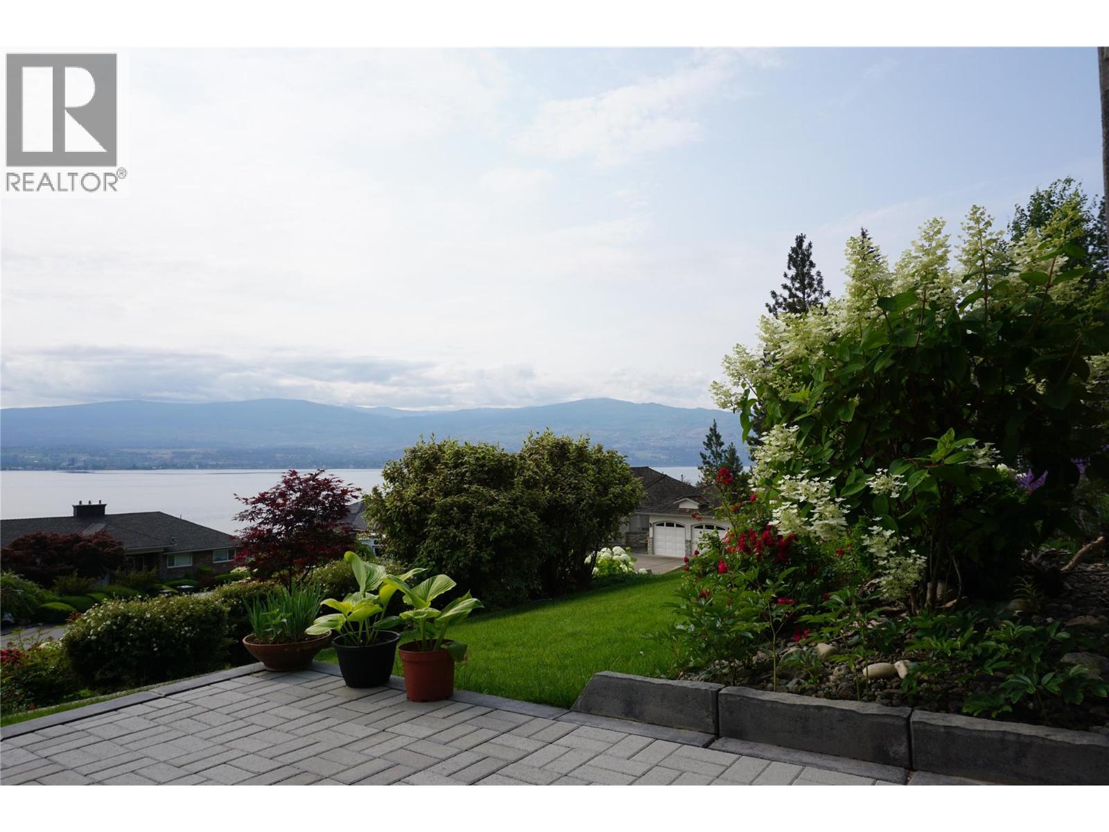 570 Casa Grande Drive, Kelowna, British Columbia  V1Z 3M4 - Photo 28 - 10381062