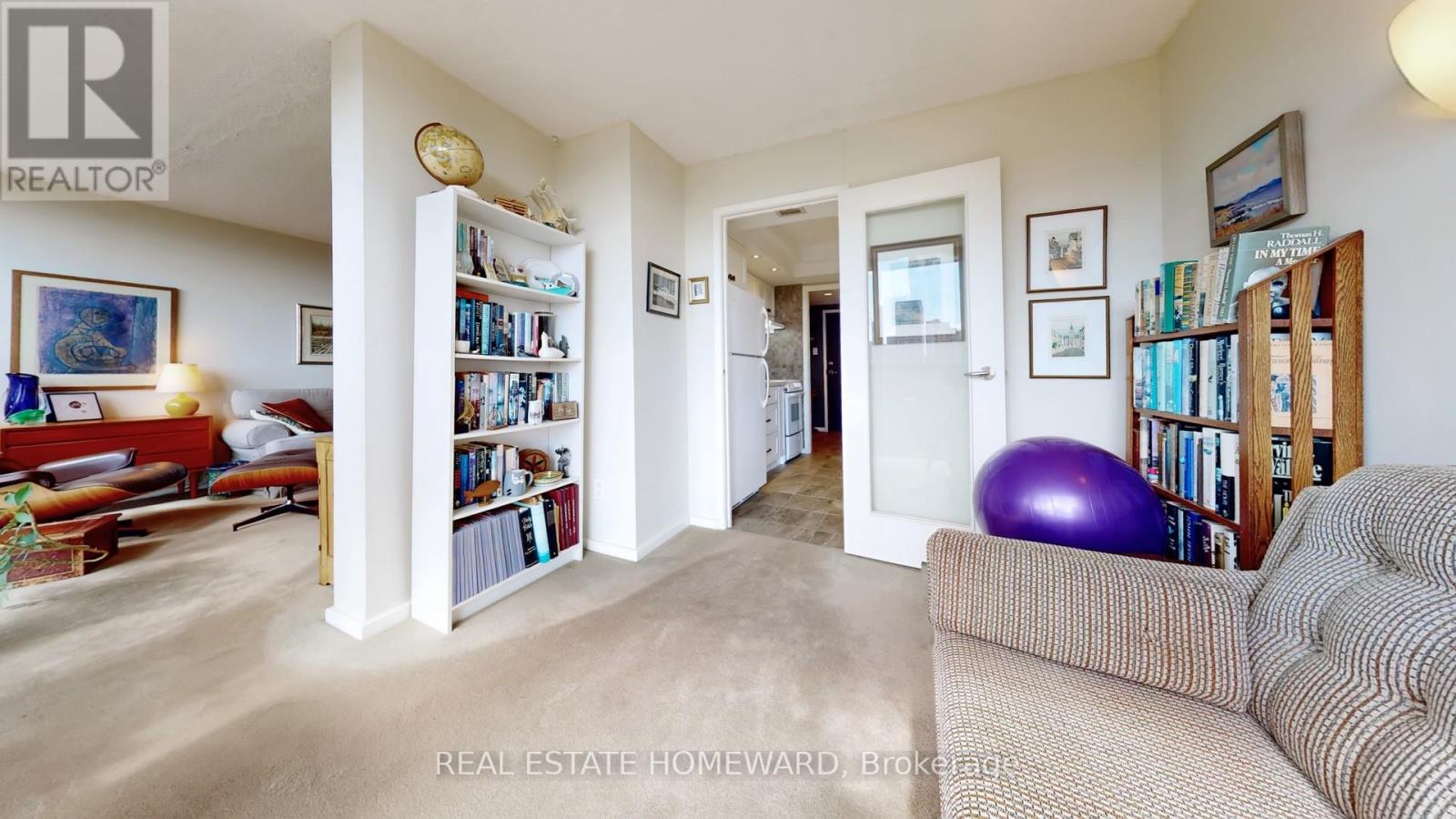 1609 - 15 Maitland Place, Toronto, Ontario  M4Y 2X3 - Photo 16 - C12980098