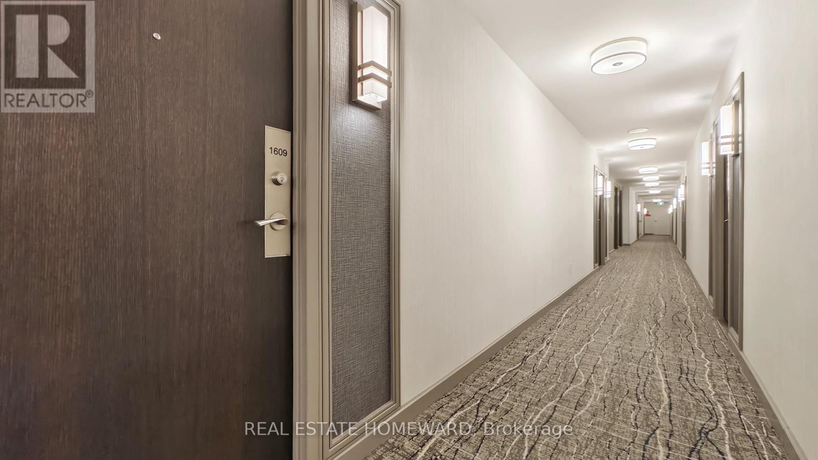 1609 - 15 Maitland Place, Toronto, Ontario  M4Y 2X3 - Photo 5 - C12980098