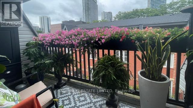 6 Old Trillium Lane, Toronto, Ontario  M5A 4T2 - Photo 36 - C12980130