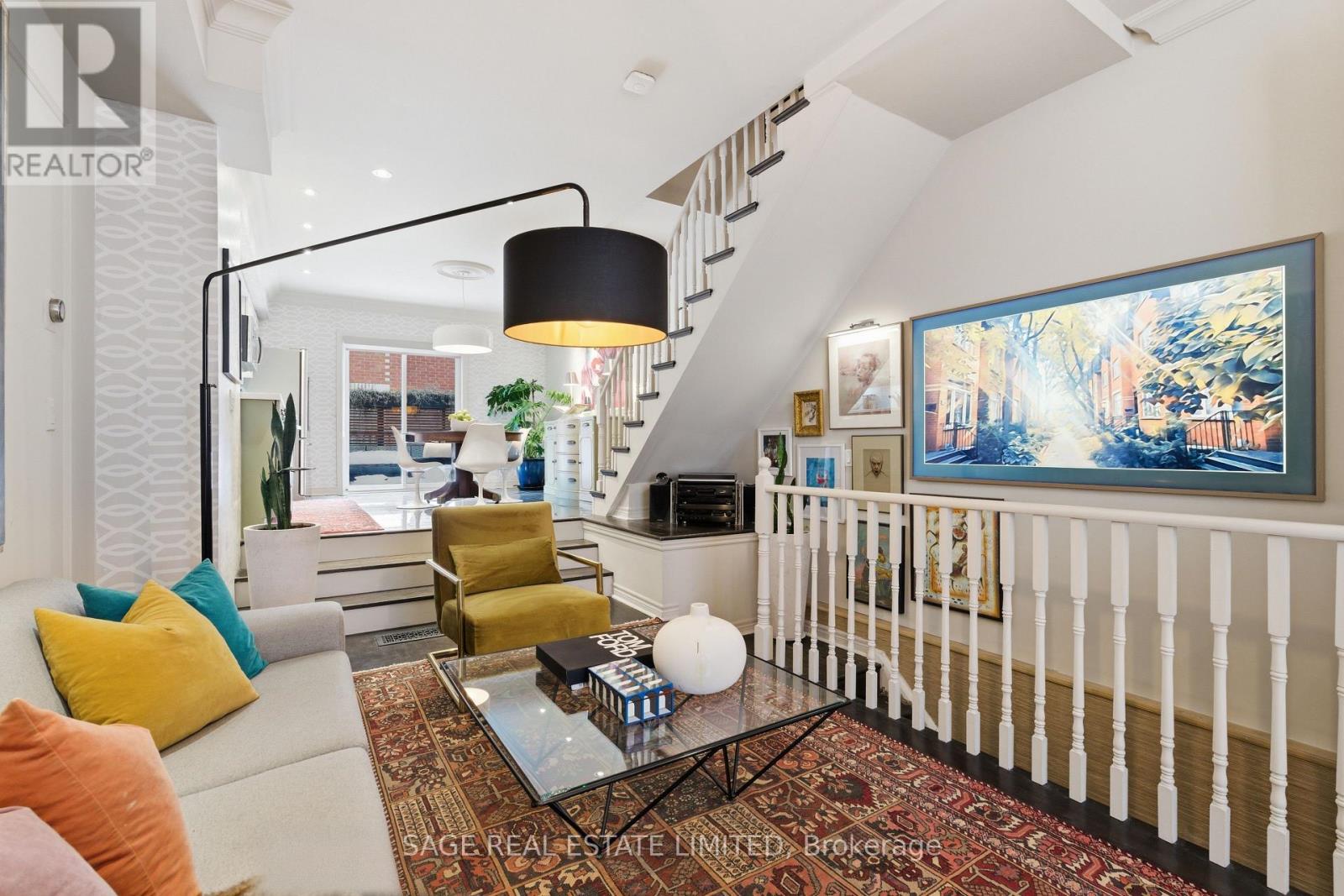 6 Old Trillium Lane, Toronto, Ontario  M5A 4T2 - Photo 5 - C12980130