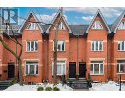 6 OLD TRILLIUM LANE, Toronto, Ontario