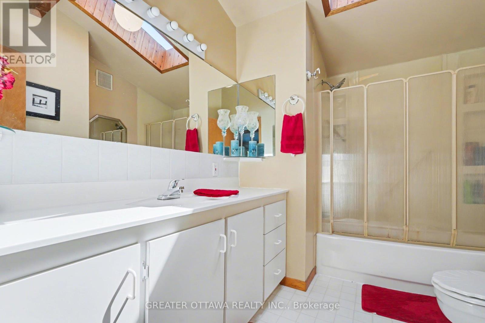 686 John Kennedy Way N, Ottawa, Ontario  K0A 1A0 - Photo 15 - X12980124