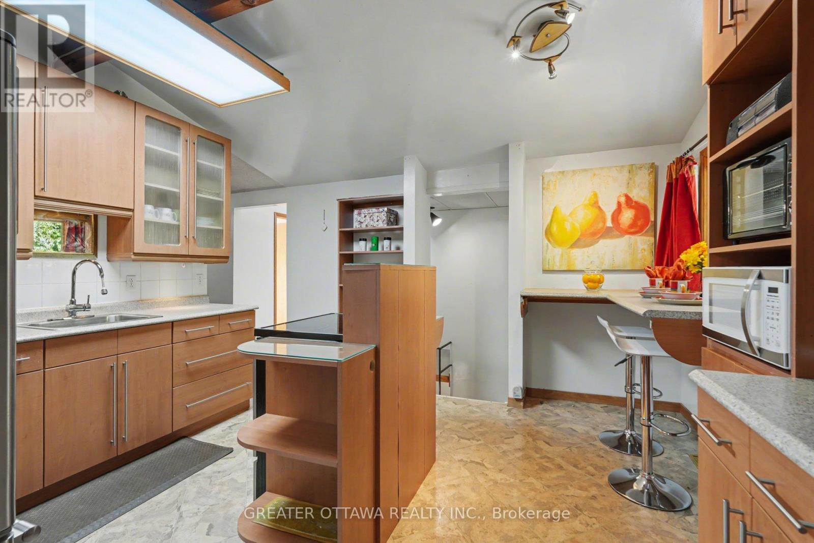 686 John Kennedy Way N, Ottawa, Ontario  K0A 1A0 - Photo 7 - X12980124