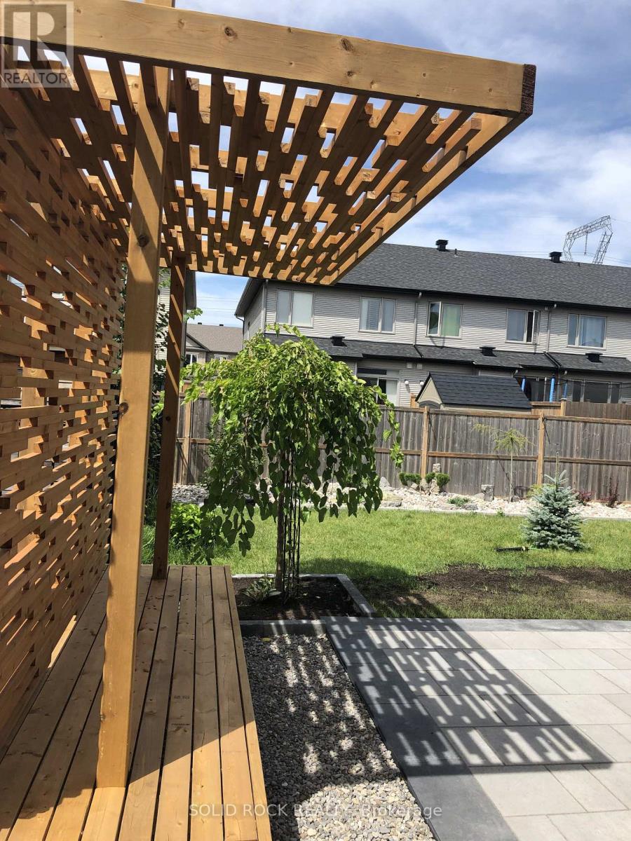 76 Palfrey Way, Ottawa, Ontario  K2V 0B3 - Photo 31 - X12980126