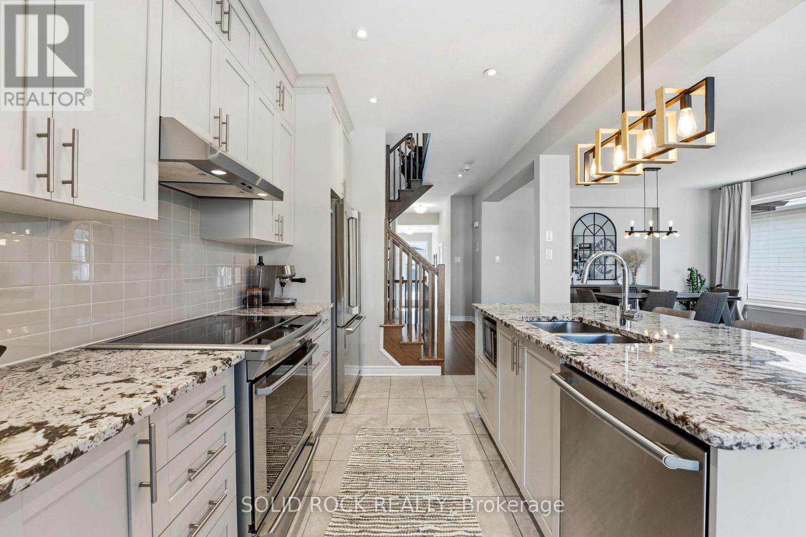 76 Palfrey Way, Ottawa, Ontario  K2V 0B3 - Photo 8 - X12980126