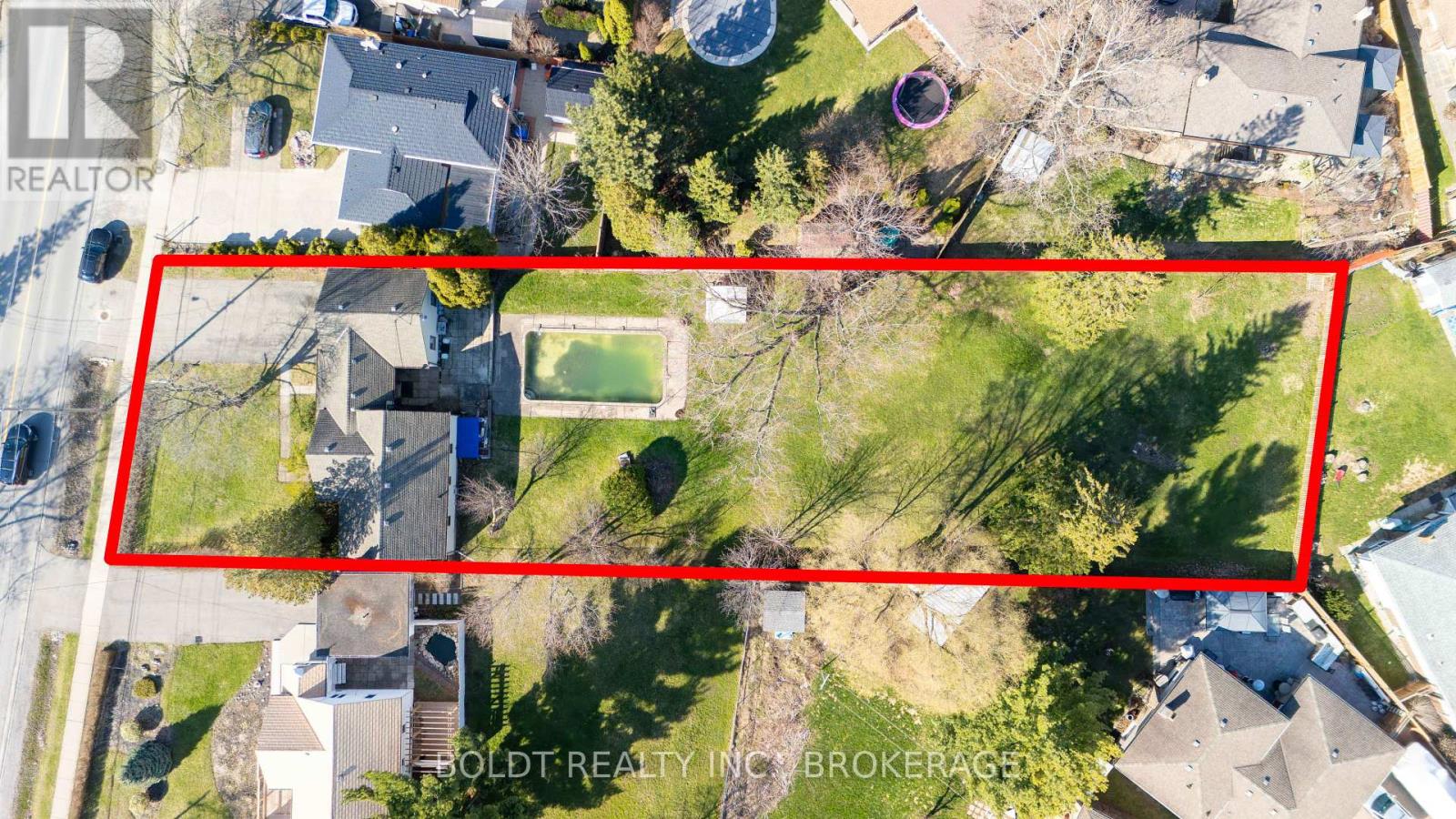 542 Niagara Street, St. Catharines, Ontario  L2M 3P5 - Photo 1 - X12980100