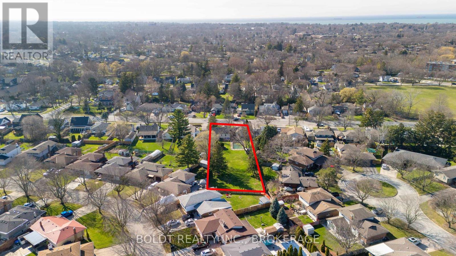 542 Niagara Street, St. Catharines, Ontario  L2M 3P5 - Photo 12 - X12980100