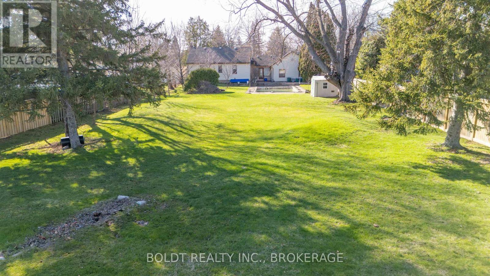 542 Niagara Street, St. Catharines, Ontario  L2M 3P5 - Photo 8 - X12980100