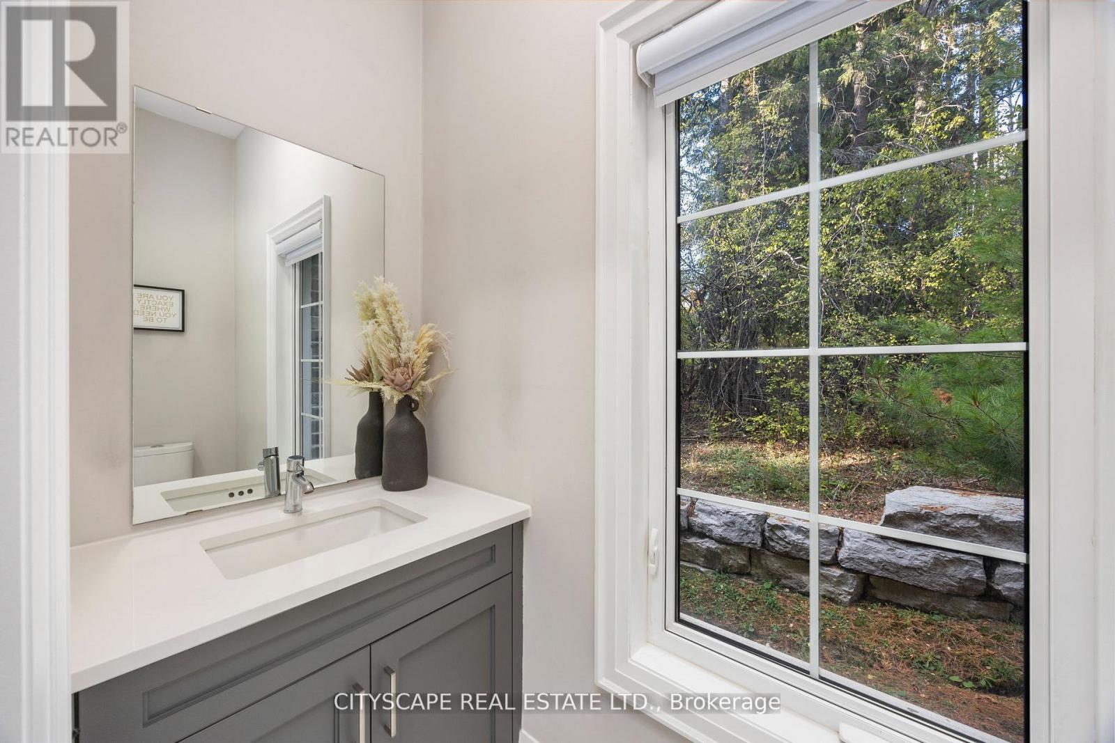 74 Old Bloomington Road, Aurora (Aurora Estates), Ontario  L4G 0M2 - Photo 16 - N12980080