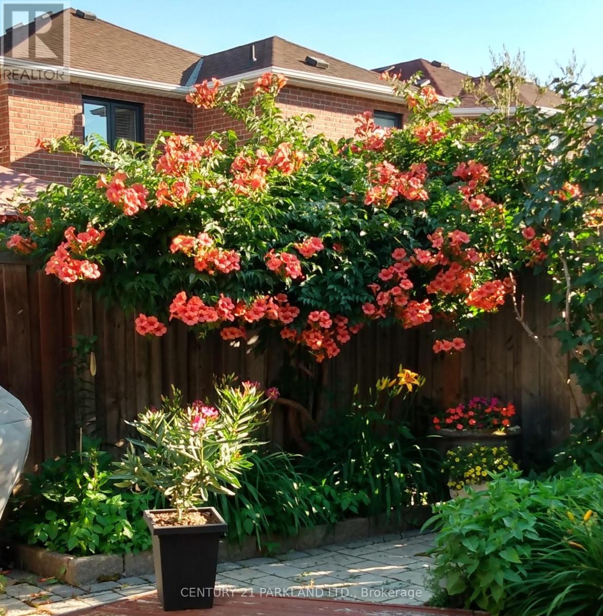 181 Purcell Crescent, Vaughan (Maple), Ontario  L6A 3C5 - Photo 37 - N12980096