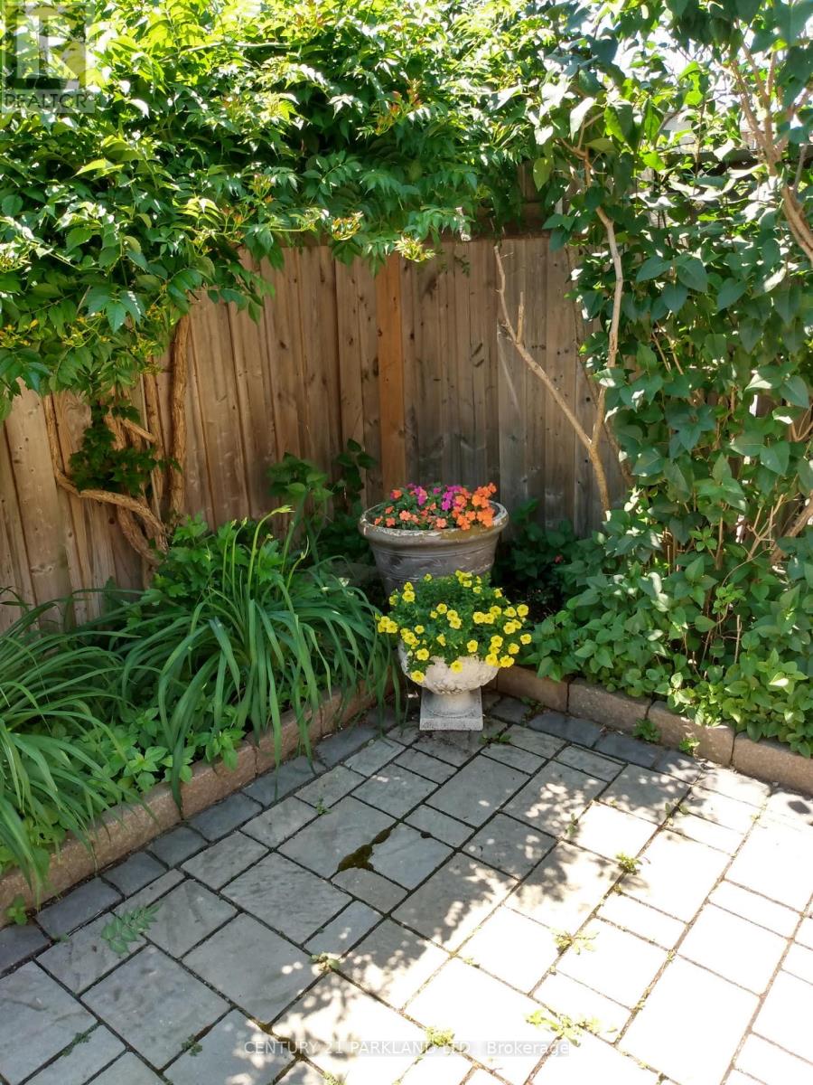 181 Purcell Crescent, Vaughan (Maple), Ontario  L6A 3C5 - Photo 41 - N12980096