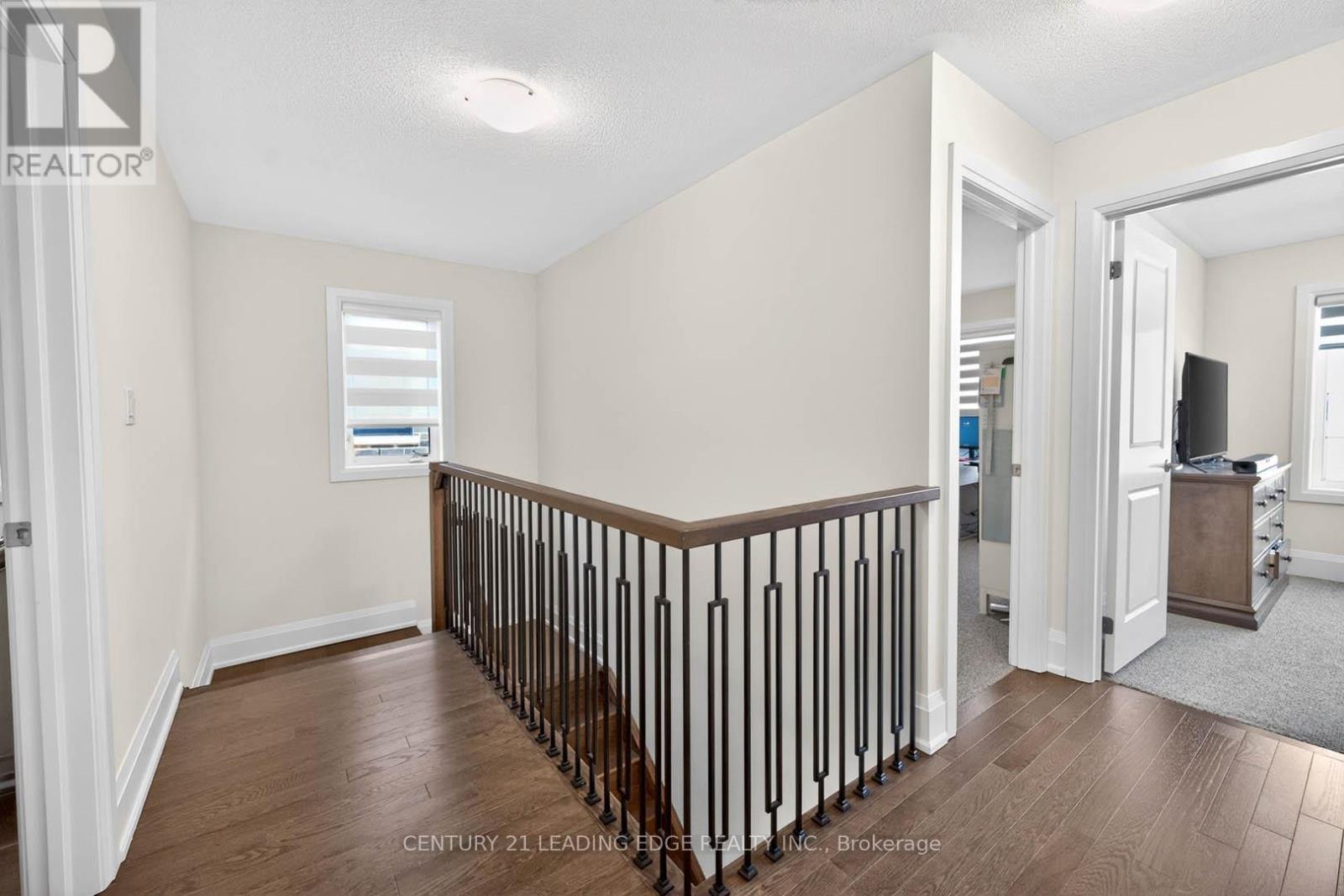 235 Ferragine Crescent, Bradford West Gwillimbury, Ontario  L3Z 4K1 - Photo 21 - N12980104