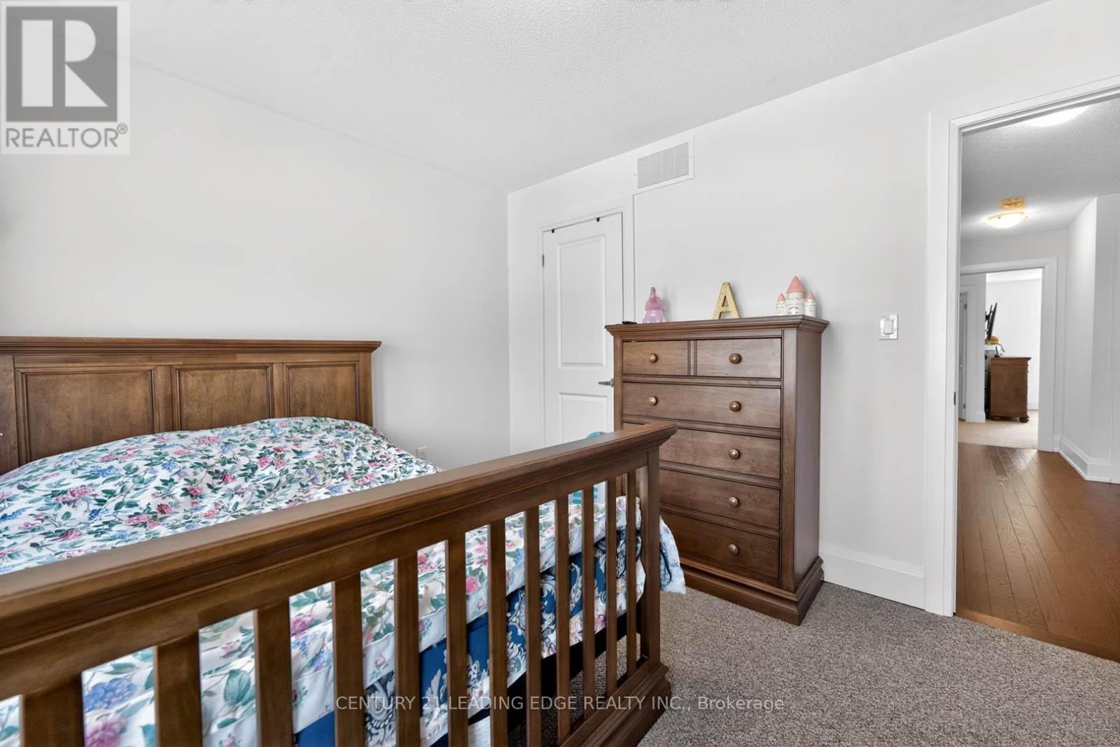 235 Ferragine Crescent, Bradford West Gwillimbury, Ontario  L3Z 4K1 - Photo 29 - N12980104