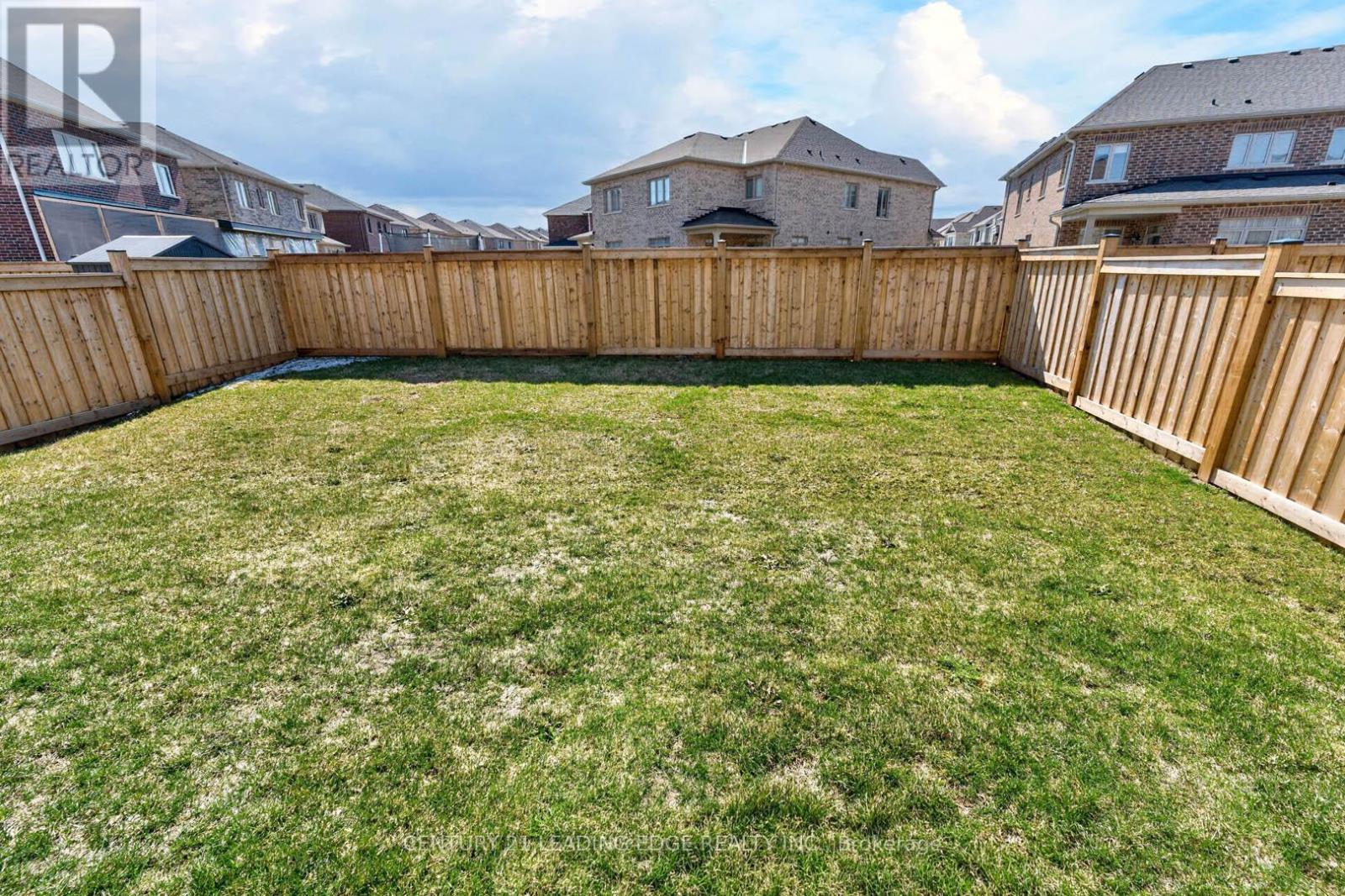 235 Ferragine Crescent, Bradford West Gwillimbury, Ontario  L3Z 4K1 - Photo 36 - N12980104