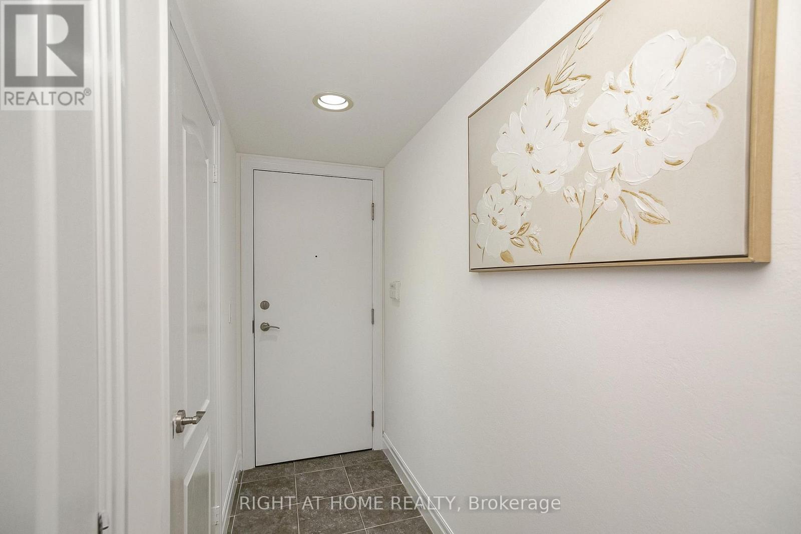 217 - 2119 Lake Shore Boulevard W, Toronto, Ontario  M8V 4E8 - Photo 12 - W12821288