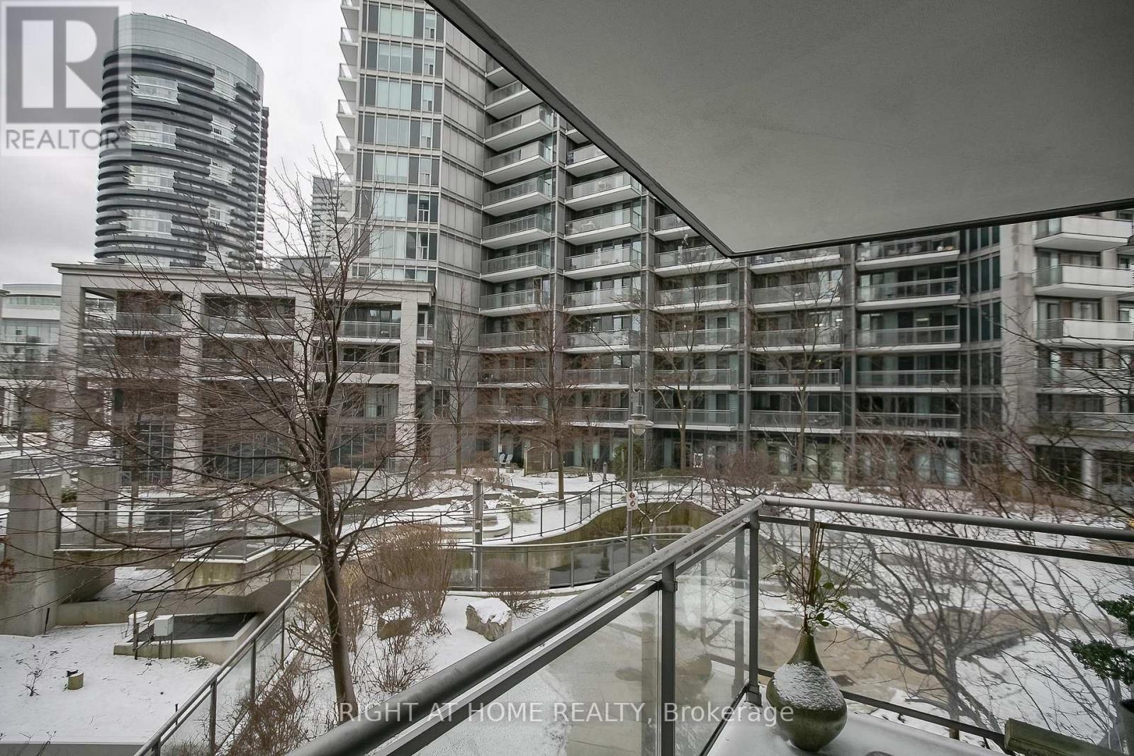 217 - 2119 Lake Shore Boulevard W, Toronto, Ontario  M8V 4E8 - Photo 50 - W12821288