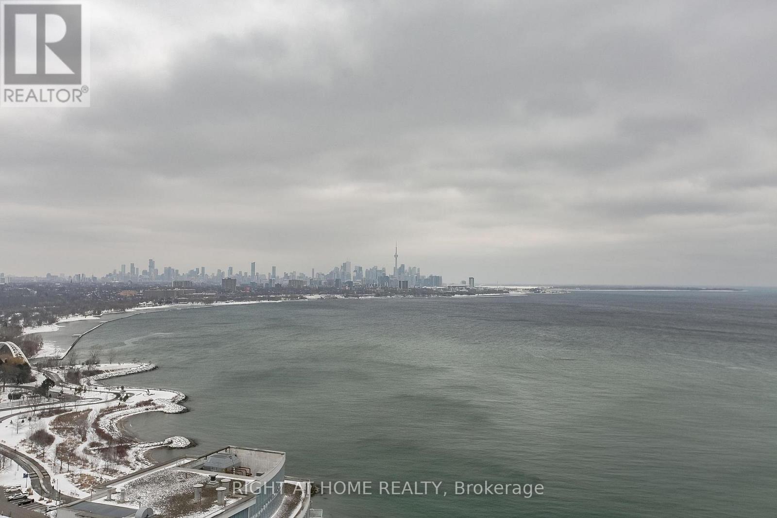 217 - 2119 Lake Shore Boulevard W, Toronto, Ontario  M8V 4E8 - Photo 36 - W12821288