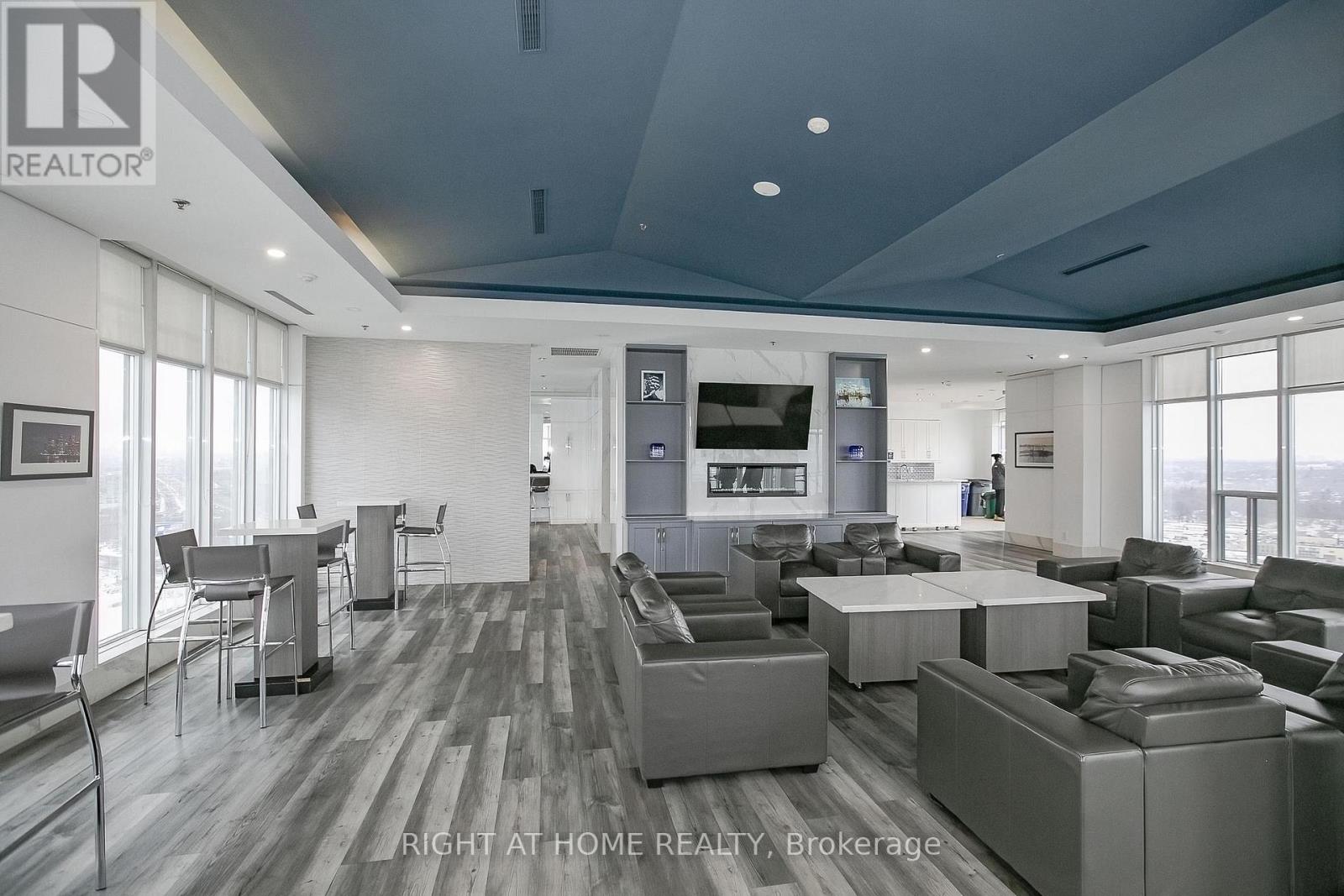 217 - 2119 Lake Shore Boulevard W, Toronto, Ontario  M8V 4E8 - Photo 40 - W12821288