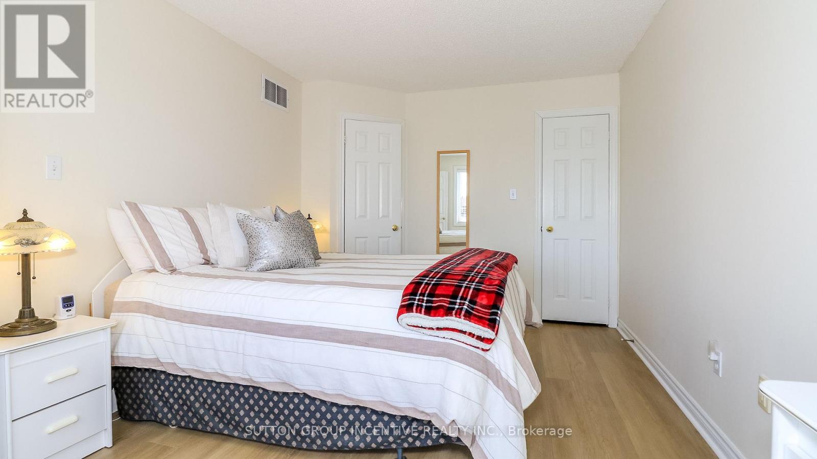 62 Birchwood Drive, Barrie (East Bayfield), Ontario  L4M 6X8 - Photo 14 - S12980128