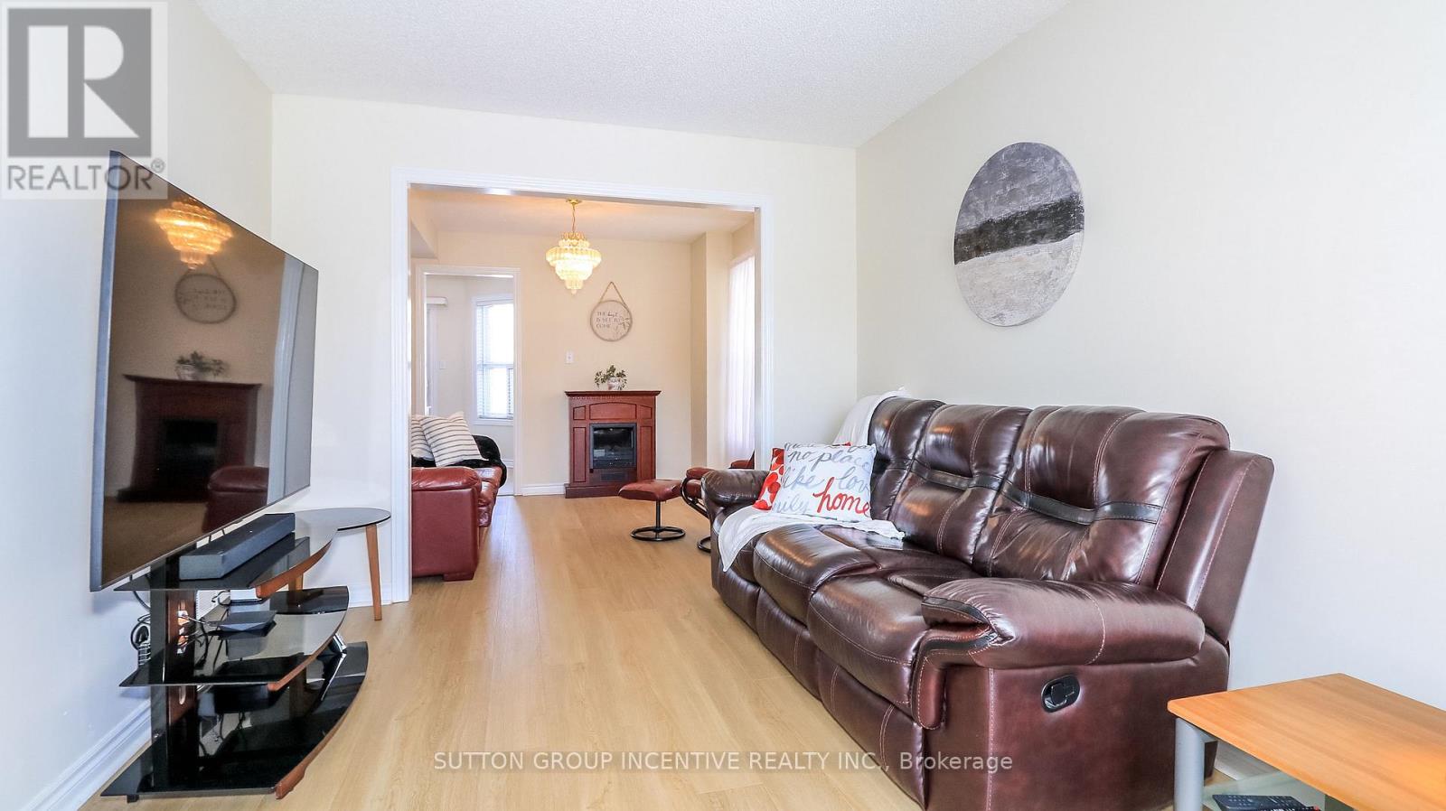 62 Birchwood Drive, Barrie (East Bayfield), Ontario  L4M 6X8 - Photo 5 - S12980128