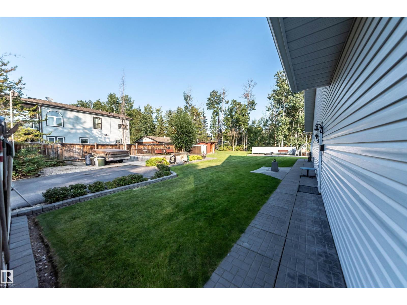 1087 10 St, Rural Lac Ste. Anne County, Alberta  T0E 1A0 - Photo 23 - E4474320