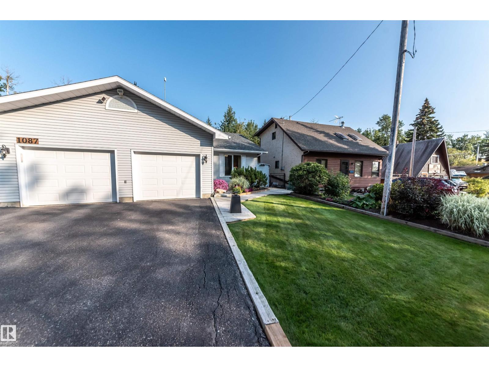 1087 10 St, Rural Lac Ste. Anne County, Alberta  T0E 1A0 - Photo 18 - E4474320