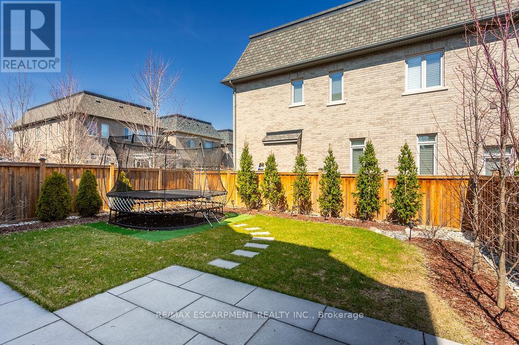 343 Tudor Avenue, Oakville, Ontario  L6K 2V5 - Photo 42 - W12980110