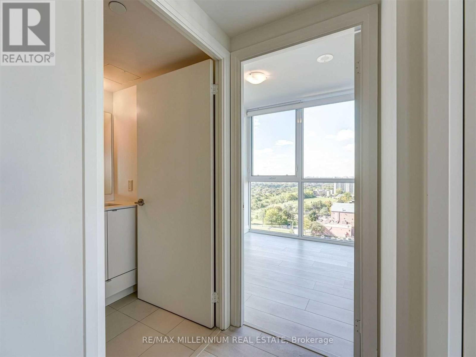 1502 - 1461 Lawrence Avenue W, Toronto (Brookhaven-Amesbury), Ontario  M6L 0A6 - Photo 8 - W12980118