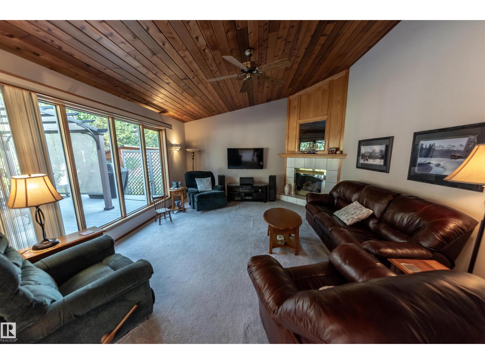 1087 10 St, Rural Lac Ste. Anne County, Alberta  T0E 1A0 - Photo 48 - E4474320