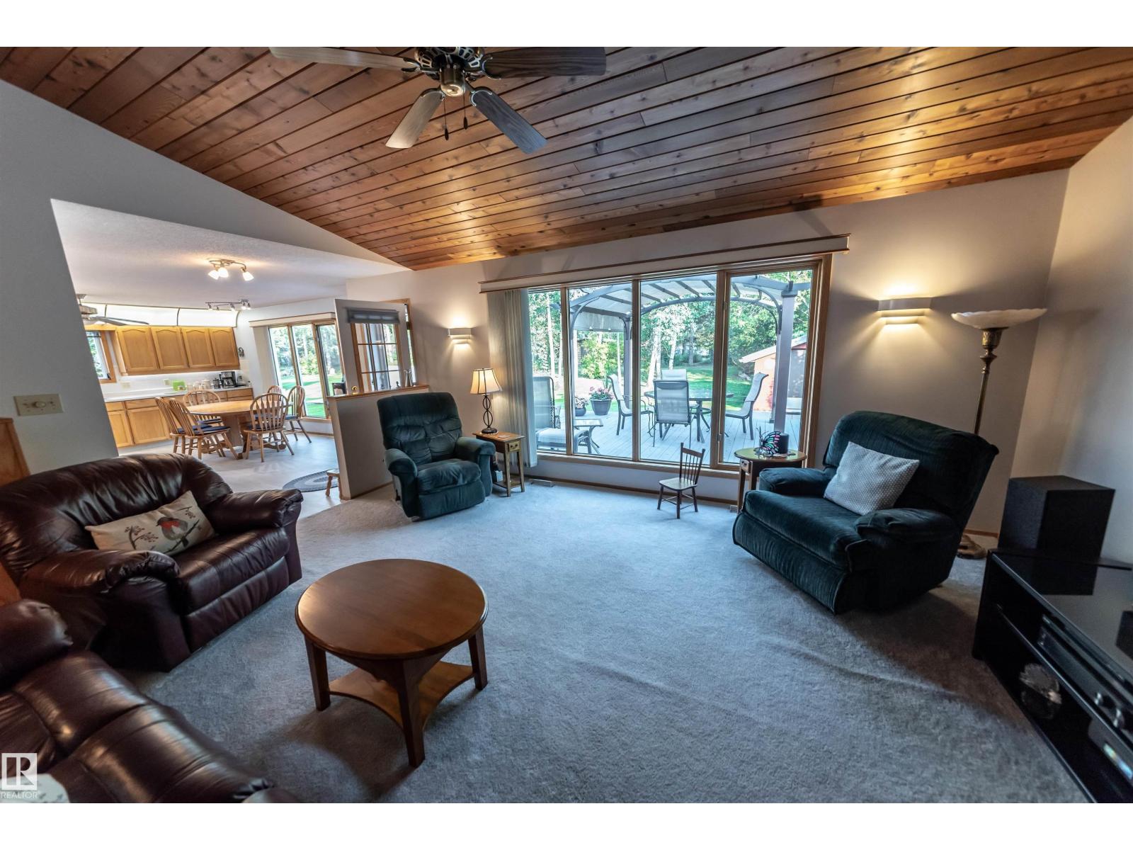 1087 10 St, Rural Lac Ste. Anne County, Alberta  T0E 1A0 - Photo 50 - E4474320