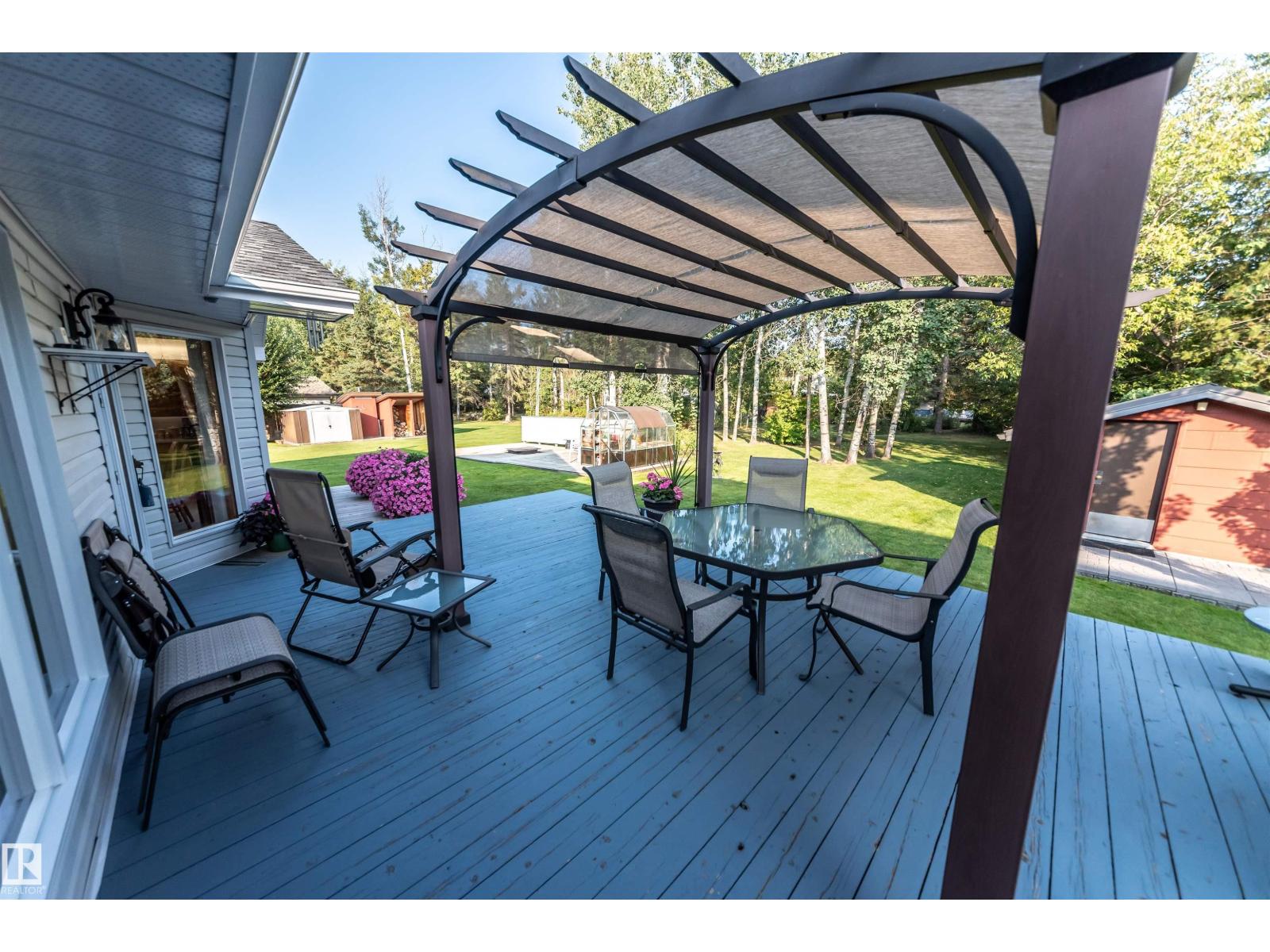 1087 10 St, Rural Lac Ste. Anne County, Alberta  T0E 1A0 - Photo 37 - E4474320