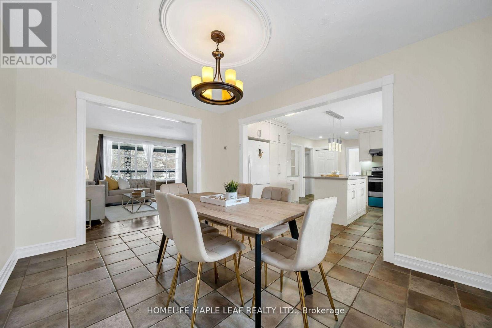 46 Chicopee Terrace, Kitchener, Ontario  N2A 1T4 - Photo 10 - X12980086