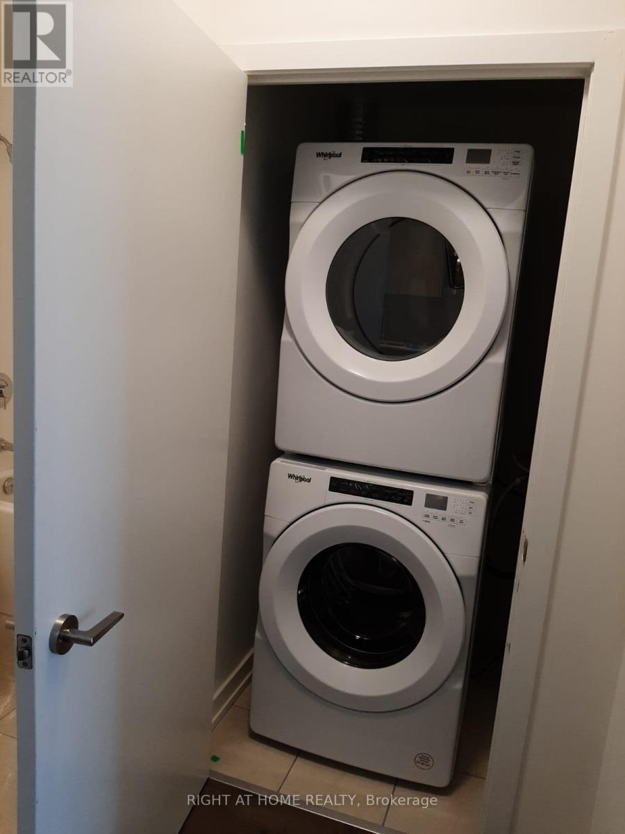 316 - 55 Duke Street, Kitchener, Ontario  N2H 0C9 - Photo 13 - X12980108