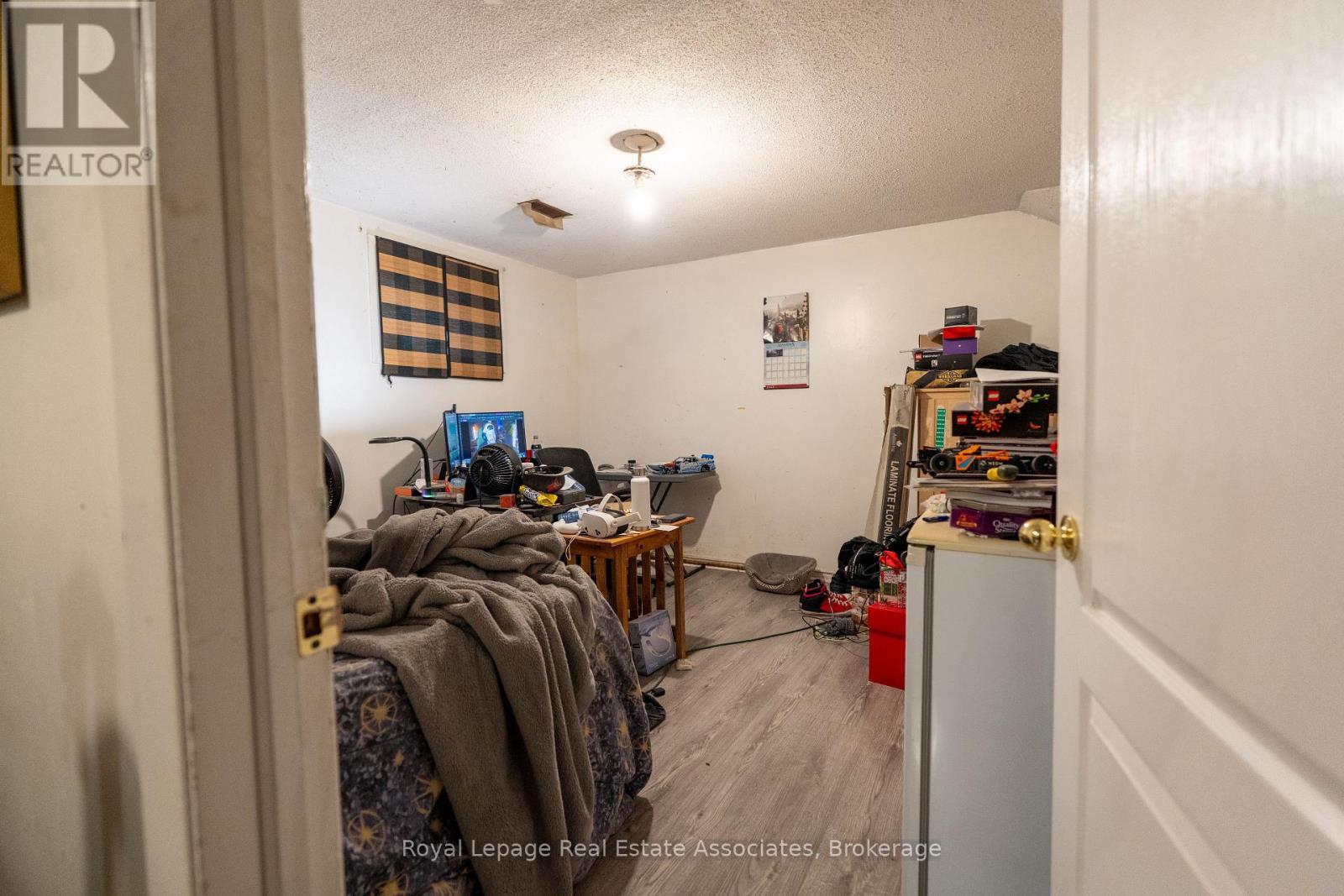 337 Hansen Road N, Brampton, Ontario  L6V 2Y2 - Photo 48 - W12933214